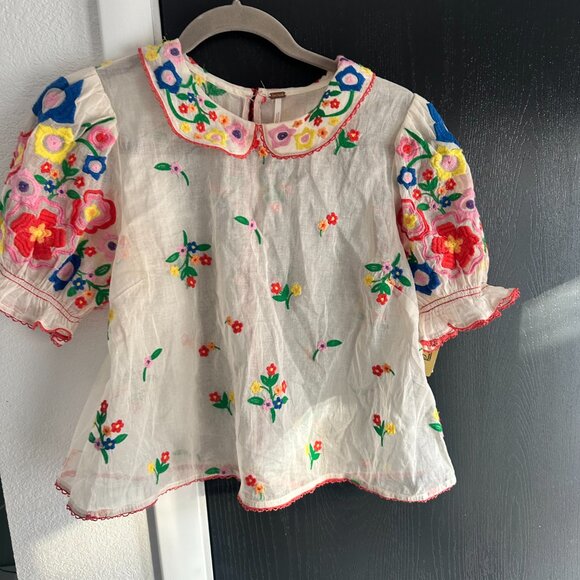 Flowers of Love Top // Free People, small, Embroidery Collared Button-Back Top - Picture 5 of 14
